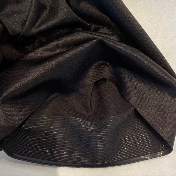 TC Fine Intimates Extra Firm Control Open-Bust Bodysuit, size L - Picture 5 of 7